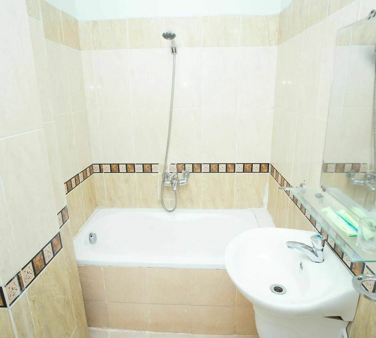 Khach San Hoai Phuong Hotel Ho Chi Minh City